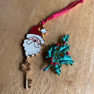 Christmas decor in good condition